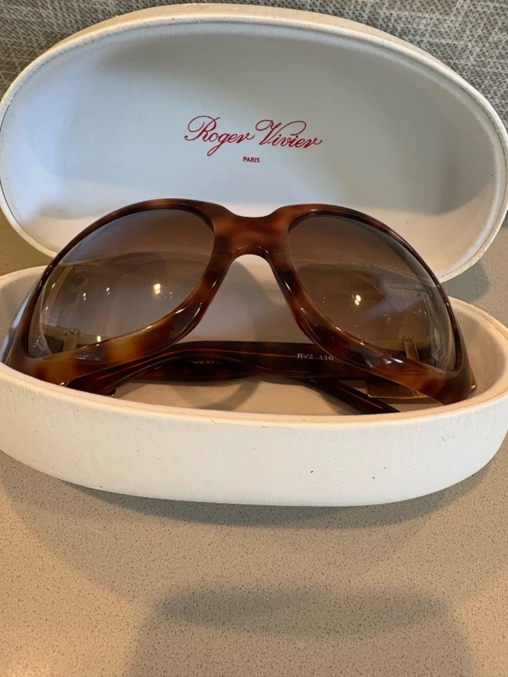 Roger Vivier  Paris Oversized 62mm sunglasses